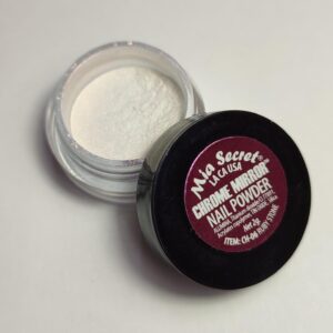 Chrome Mirror Nail Powder de Mia Secret, en el tono Ruby