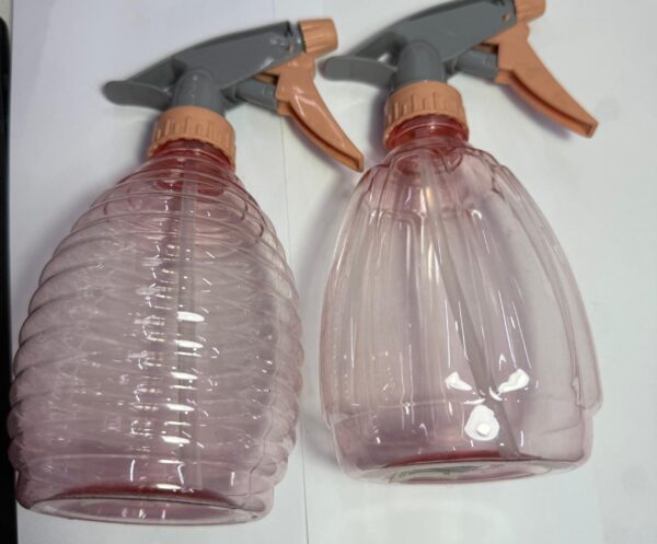 Atomizador (spray) rosado