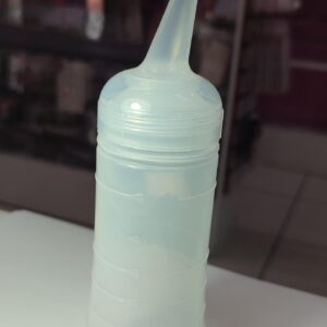 WhatsApp-Image-2025-05-29-at-9.35.49-AM-scaled-1.jpeg Dispensador de neutralizante pequeño