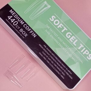 WhatsApp-Image-2025-06-04-at-4.42.00-PM.jpeg Tips Medium coffin XL empaque verde pastel