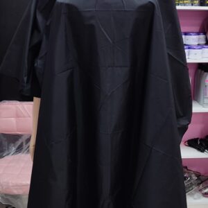 Capas de color negro para cortar el cabello