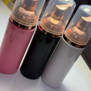 Dispensador de lash shampoo con dispensador dorado