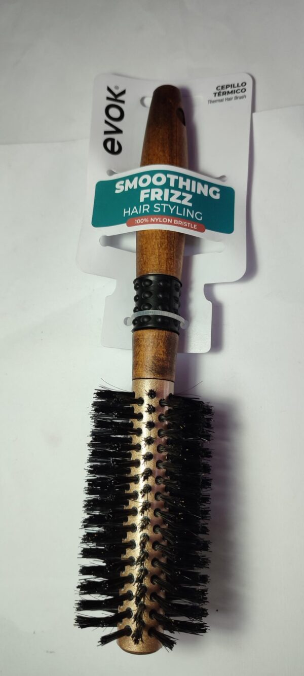 Cepillo térmico cerdas naturales evok  mango de madera