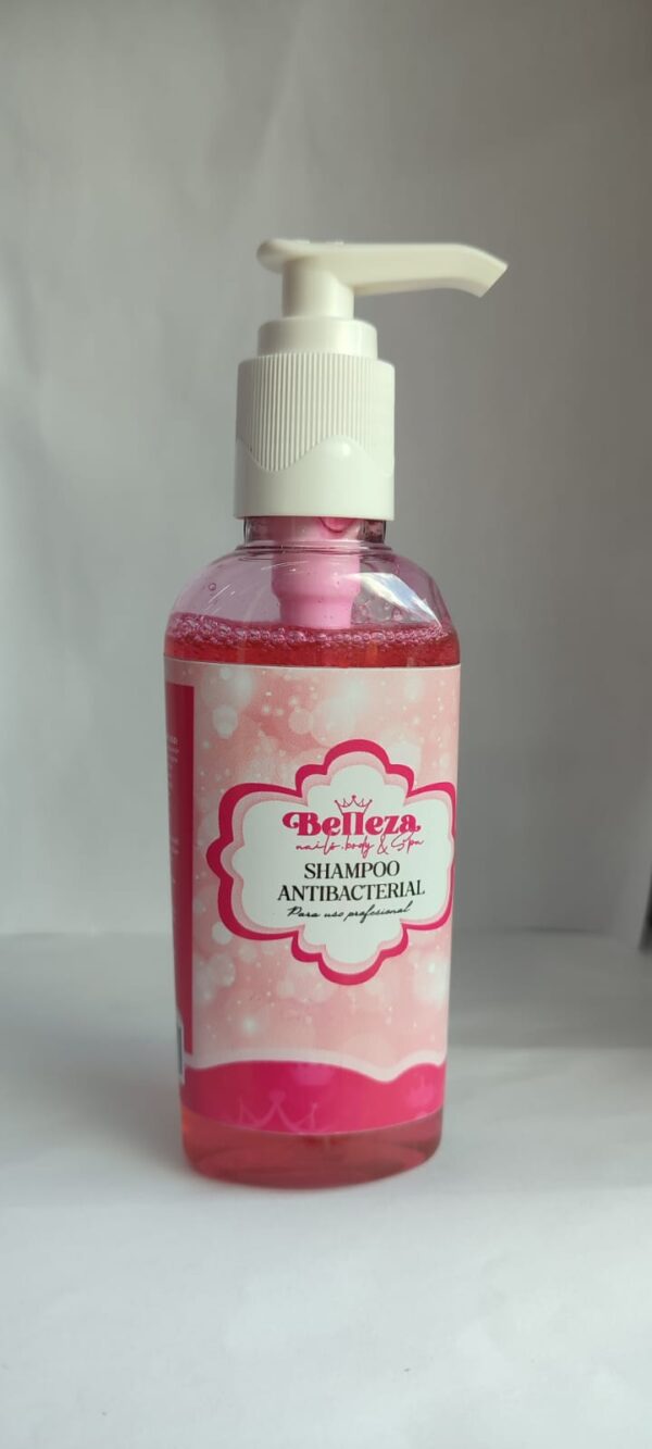 Shampoo antibacterial Belleza pequeño