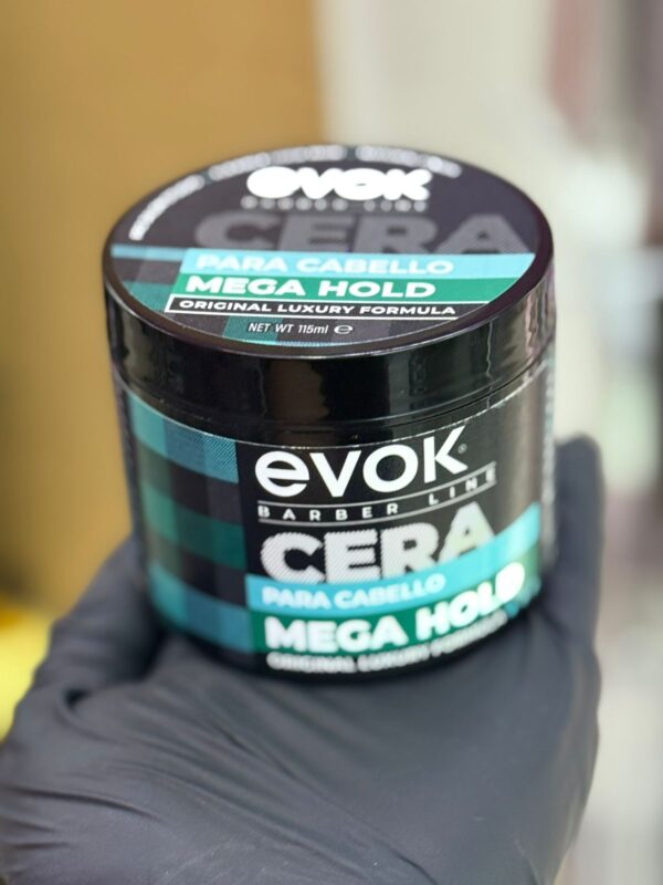 Cera para el cabello  MEGA HOLD Evok