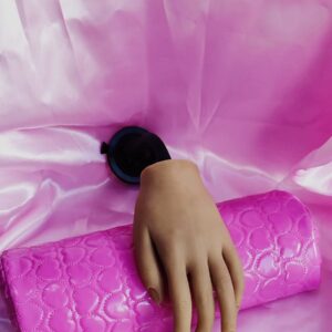 Apoya brazos Fucsia sin patitas estampado  de corazón