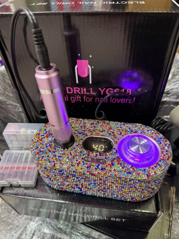 Dril YG618 de cristales con colores
