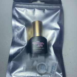Lash extension glue Belleza