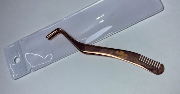 Pinza para pestañas BELLEZA